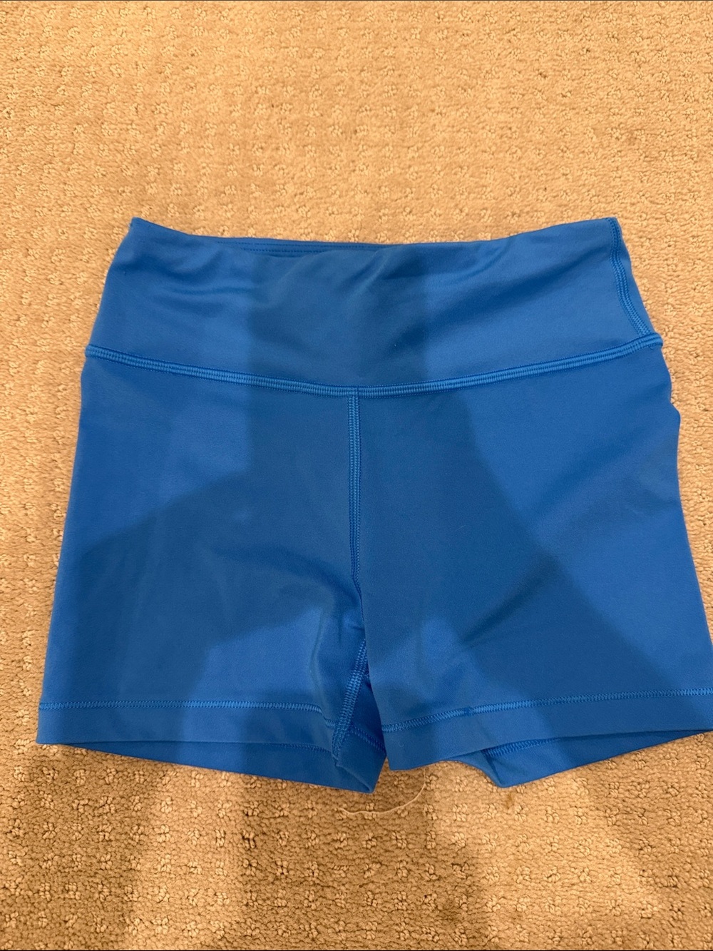 Athleta Girl Chit Chat short size M 8/10